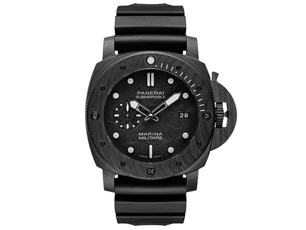 Panerai SUBMERSIBLE MARINA MILITARE CARBOTECH